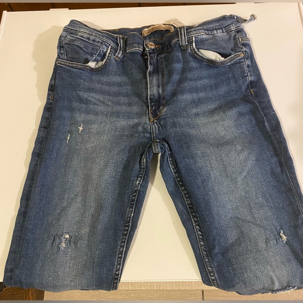Zara Blue Cropped Jeans